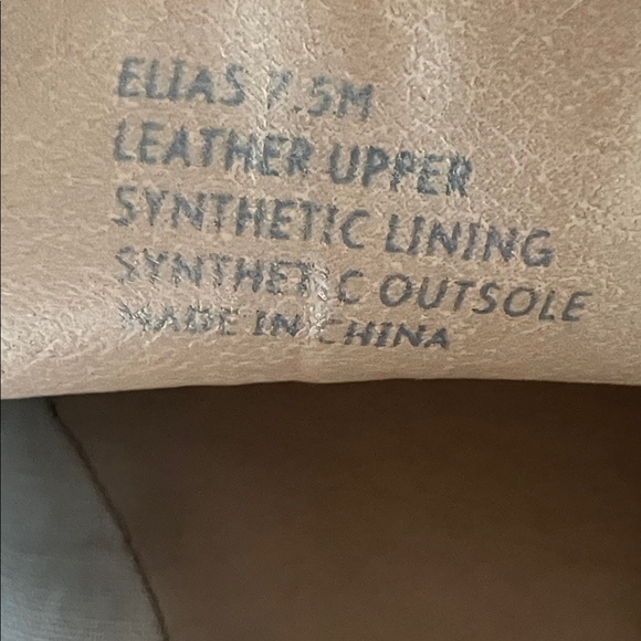 Like New - Trendy Dolce Vita Tan Loafers for Women - Picture 8 of 8